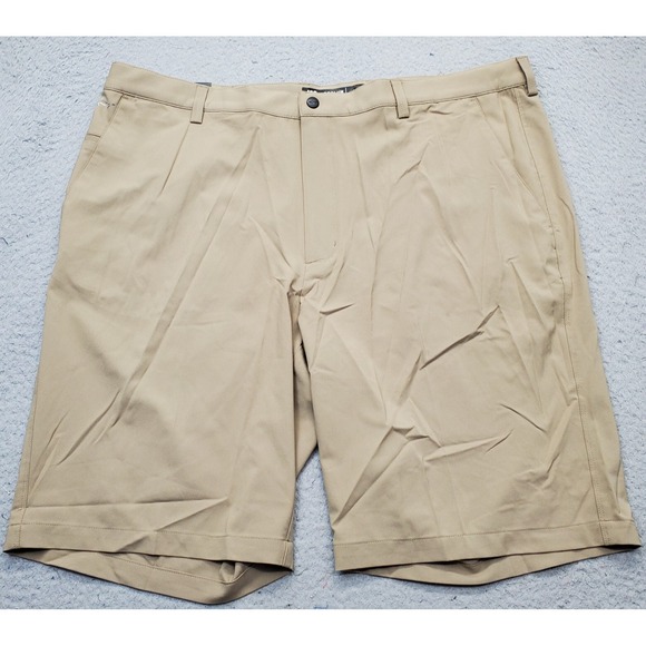 Greg Norman Golf Performance Shorts Mens 40 Tan Microlux Play‎ Dry Extra Buttons - Picture 1 of 13